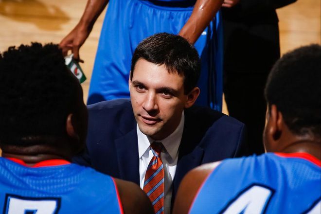 九游体育：NBA3月奖项出炉：SGA+科比怀特月最佳36+6新秀获奖哈登获提名(图5)