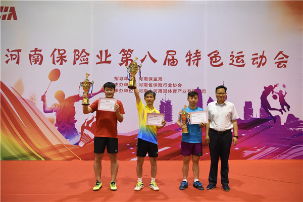 九游体育：日乒前教练获得年度体育导师奖若中国有类似奖谁最有资格获奖(图1)