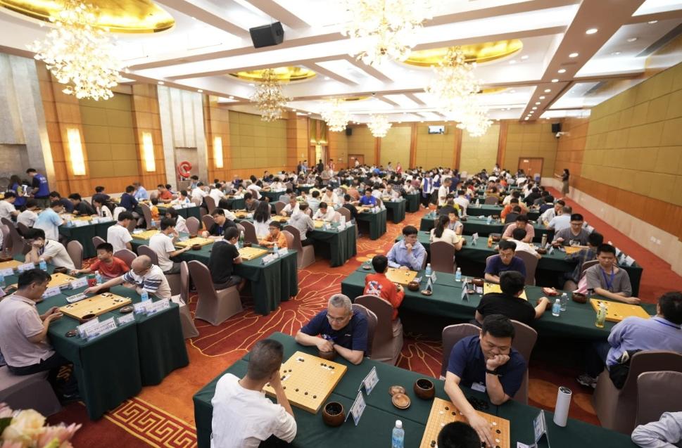 九游体育：2025年“粤弈杯”第七届广东省围棋联赛收官(图3)