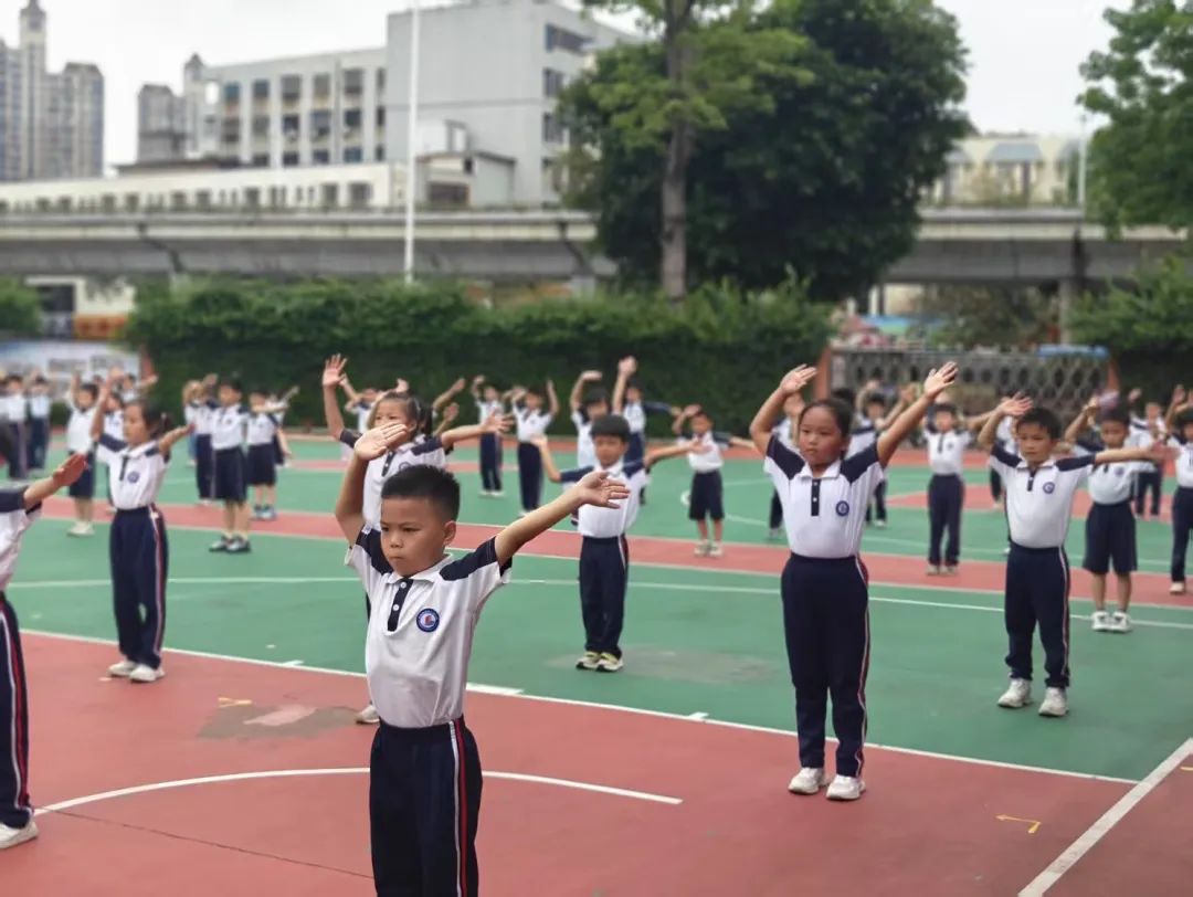 九游app：东莞打造多元的校园体育文化(图2)