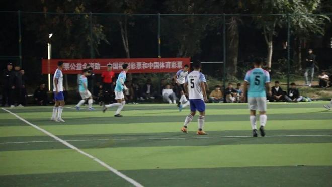 九游体育：巩留县第十七届“石榴籽”杯足球联赛圆满落幕(图1)